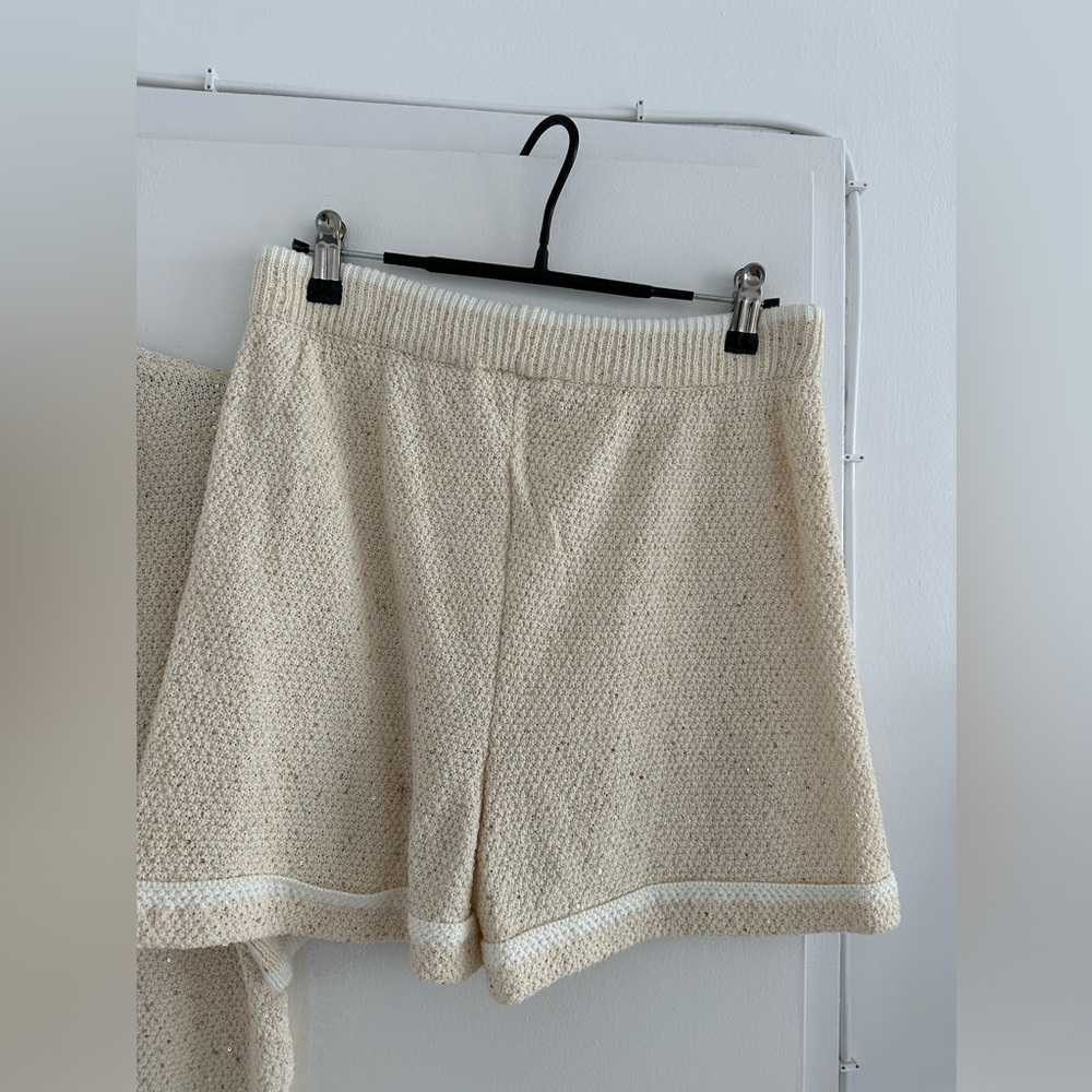 Roman Knit Short Set - Picture 2 of 10